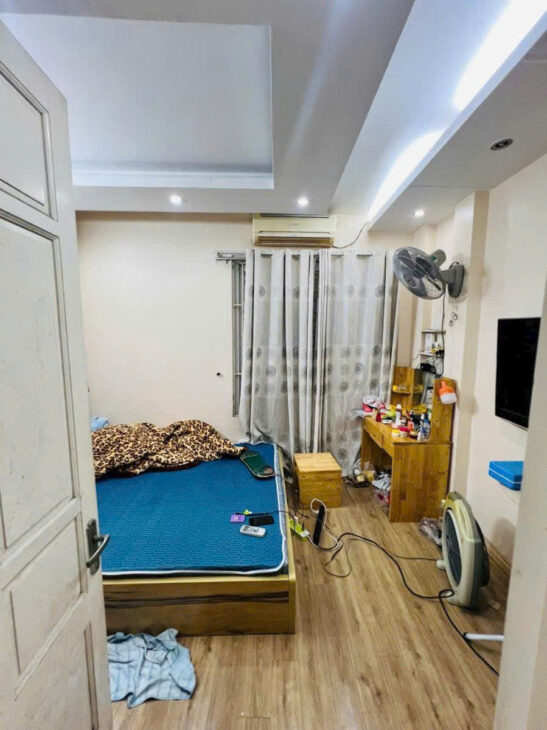 Bán Nhà Phố Trung Liệt trung tâm Đống Đa DT 33m2 x 5 tầng MT 4.1m Giá 8.99 Tỷ