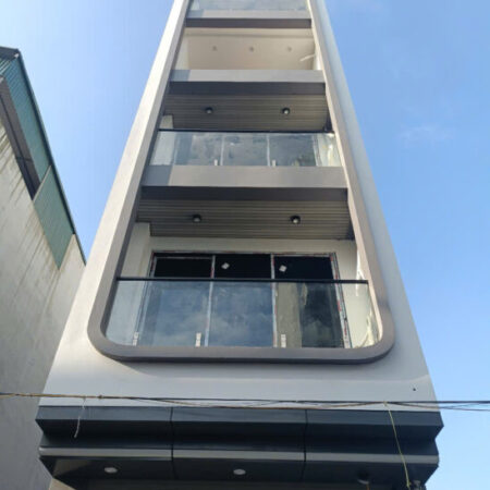 Nhà đẹp Yên Nội 35.6m2- 5 tầng, ngõ nông, ô tô gần phố, giá 4.9 tỷ