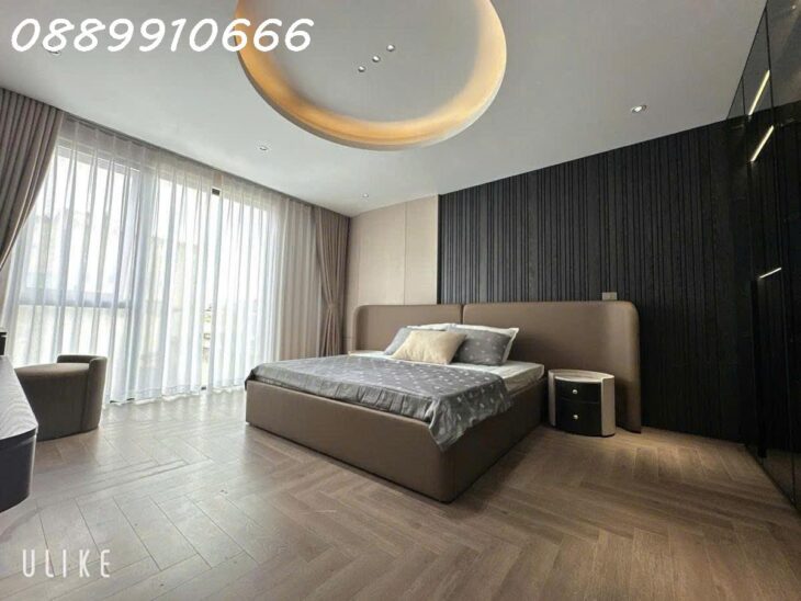SIÊU PHẨM HIẾM CÓ KINH DOANH, Ô TÔ TRÁNH TẠI QUAN NHÂN – THANH XUÂN. NHỈNH 11 TỶ XÁCH VALI VỀ Ở VÀ