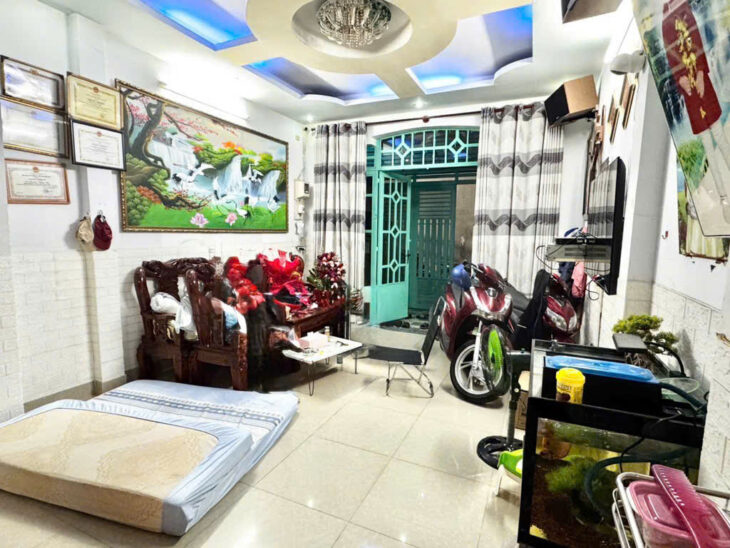 BÁN NHÀ LÊ VĂN THỌ-SÁT MẶT TIỀN-48m2 (4❌12) GẦN CV LÀNG HOA CHỈ HƠN 4 TỶ