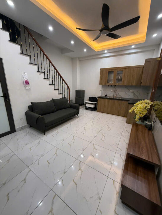 NHÀ ĐẸP – NGÕ THÔNG – CÁCH MẶT PHỐ 15M – KINH DOANH ONLINE – SÁT CÔNG VIÊN GIÁ 5 TỶ 950 TRIỆU