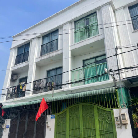 Bán nhà 3 tầng 4x15m giá 4,8 tỷ TL Đường 8m Thạnh Xuân 48 Bán nhà 3 tầng 4x15m giá 4,8 tỷ TL Đường 8m Thạnh Xuân 48