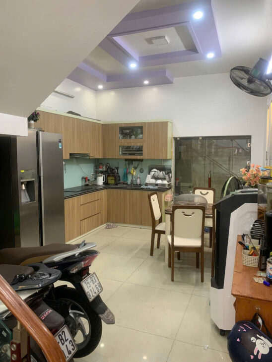Bán nhà tuyến 2 Quán Nam, 62m 4 tầng, đường 7m, giá 6 tỉ