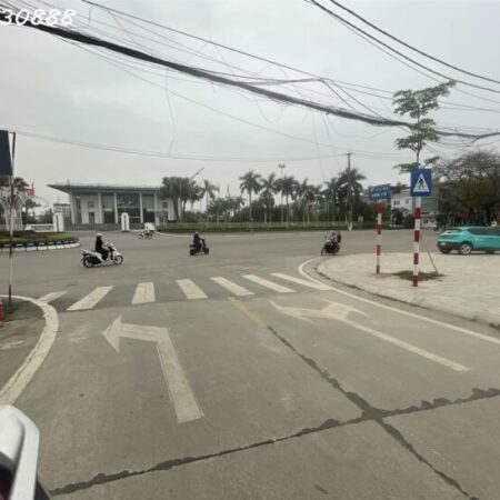 Bán lô đất Phan Thiết – Trung tâm thành phố – Giá sốc chỉ 3 tỷ xxx