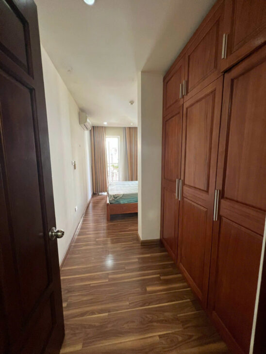 Cho thuê căn hộ dịch vụ tại Phan Huy Chú, 12 triệu, 60m2, 1PN + 1WC, đầy đủ nội thất