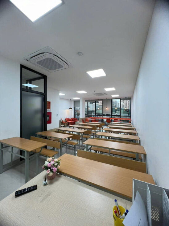 Bán nhà khuất duy tiến 71 m2 x 9 tầng mặt tiền 7 m kinh doanh quận thanh xuân