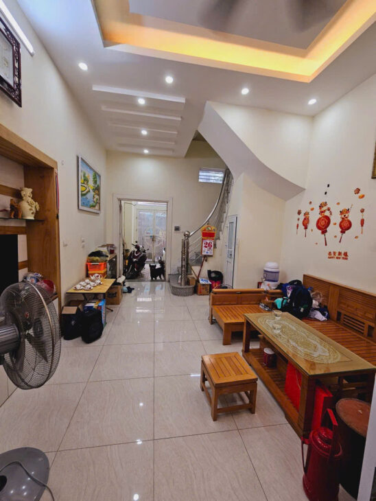 BÁN NHÀ PHỐ MINH KHAI – QUẬN HAI BÀ TRƯNG – SÁT TTTM TIMES CITY 50M – 5 TẦNG – MT 4M 7.35 TỶ – NHÀ