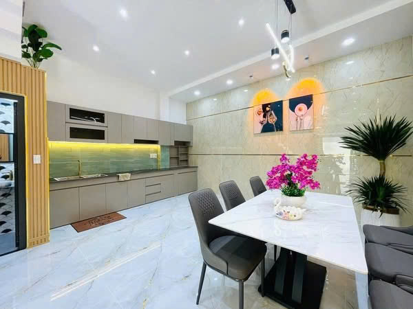 Nhà mới xây HXH vô ở ngay khu Lotte Mart Nguyễn Văn Lượng – Gò Vấp