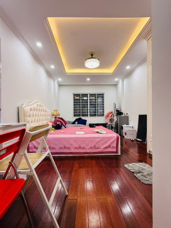 THANH NHÀN NHÀ ĐẸP ĐỦ CÔNG NĂNG VÀ ĐÚNG NGHĨ HƯỞNG THỤ GIÁ 11.9 TỶ