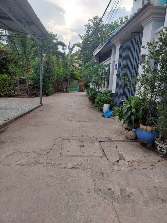 Nhà đẹp Quận 2 cạnh Homyland,Nguyễn Duy Trinh,Bình Trưng Tây,Thủ Đức: Lh Mrs Vân 0906227839