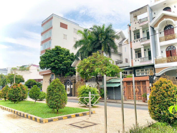 NHÀ MẶT PHỐ HIỀN VƯƠNG, TÂN PHÚ – 80M2 (19.7M X 4.2M), 2 TẦNG, 2PN, 2WC – CHỈ 12.4 TỶ – SỔ HỒNG. Vị