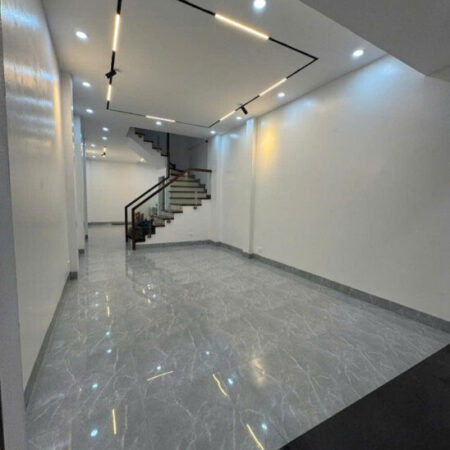 NHÀ CẦU GIẤY – NHÀ ĐẸP – OTO – KINH DOANH DT 46m2 6 tầng MT 3.6m Giá 16.8 tỷ