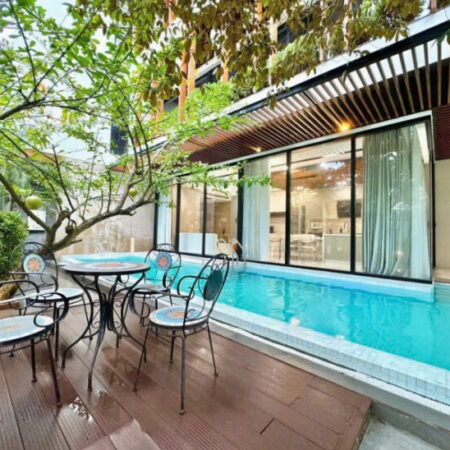 Villa lô góc ,hồ bơi – Ngay cổng sân bay – Giá 22 tỷ .