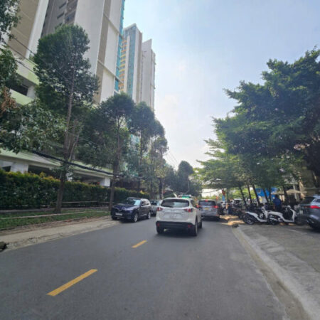 bán biệt thự 132 Nguyễn Văn Hưởng, Phường Thảo Điền, Quận 2 bán biệt thự 132 Nguyễn Văn Hưởng, Phường Thảo Điền, Quận 2