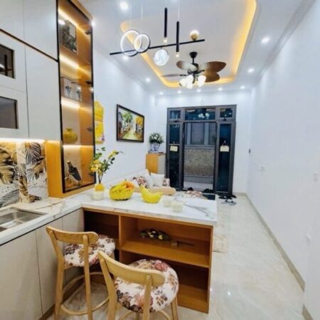 BÁN NHÀ DÂN XÂY PHỐ HOÀNG MAI-5TẦNG-28M2 – GIÁ CHỈ 5,8 TỶ