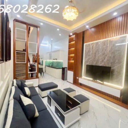 EM BÁN NHÀ THỤY KHUÊ – 30M- 5 TẦNG – NHỈNH 7 TỶ