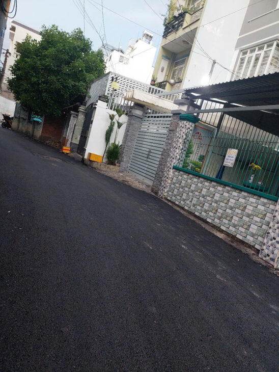 Nhà mặt phố kinh doanh đa ngành nghề ,gần bệnh viện Lê Văn Thịnh 5 phút di chuyển,Thủ Đức giá chỉ