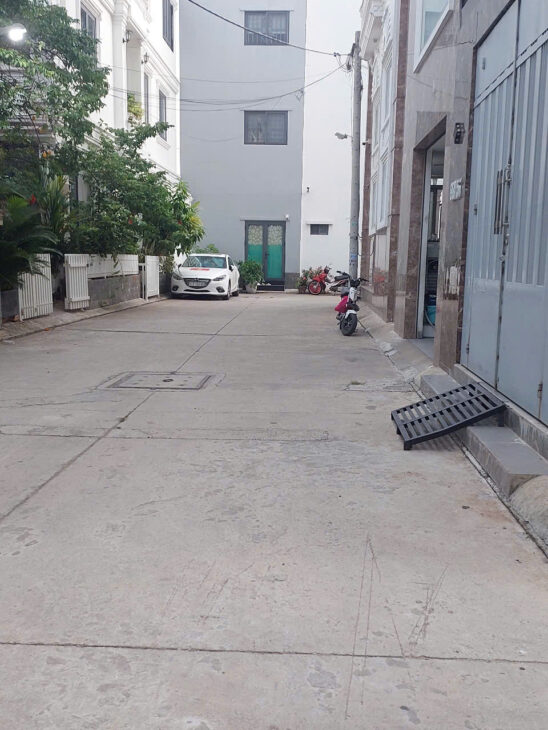 Nhà mặt phố kinh doanh đa ngành nghề ,gần bệnh viện Lê Văn Thịnh 5 phút di chuyển,Thủ Đức giá chỉ