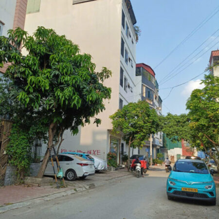 Đất ĐG Đại Mỗ 91.2m2-MT5.5m, Vỉa hè 2 ôtô tránh, Kinh doanh, giá 15tỷ5