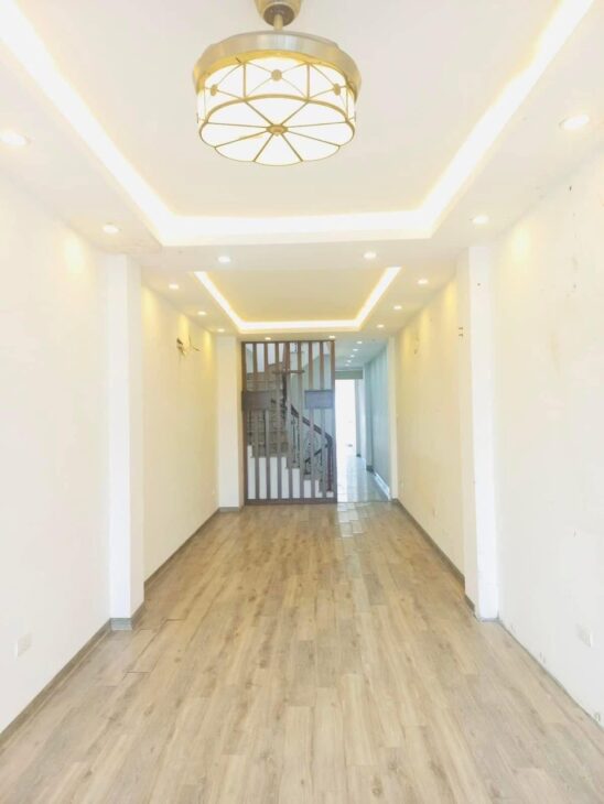 MẶT PHỐ VIP NGHI TÀM VỈA HÈ KINH DOANH 6 TẦNG THANG MÁY GIÁ 21 TỶ