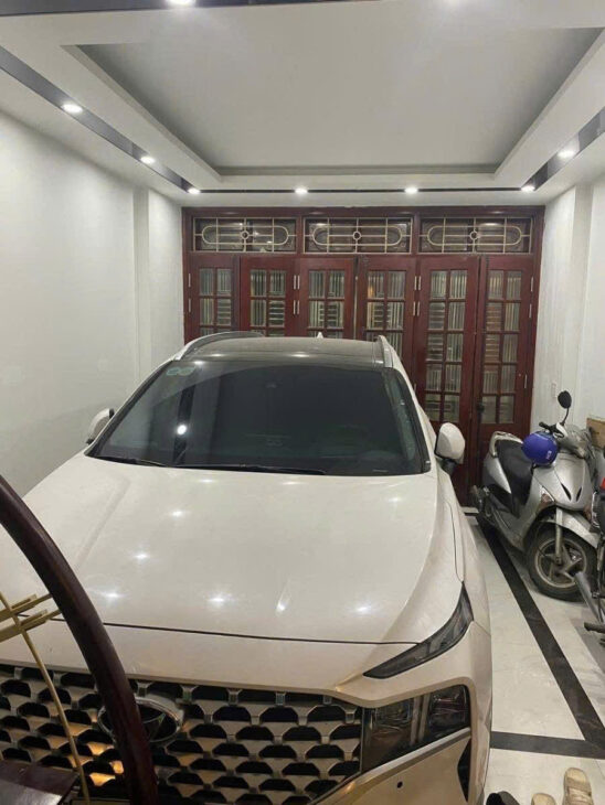 PHÂN LÔ VŨ HỮU – Ô TÔ TRÁNH – 3 THOÁNG DT 54m2 5 tầng MT 4.1m Giá 18.3 tỷ