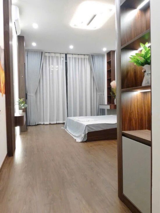 NHÀ PHƯƠNG MAI – Ô TÔ THANG MÁY- KINH DOANH DT 44m2 7 tầng Giá 23 tỷ