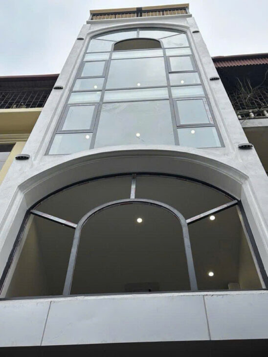 NHÀ PHƯƠNG MAI – Ô TÔ THANG MÁY- KINH DOANH DT 44m2 7 tầng Giá 23 tỷ