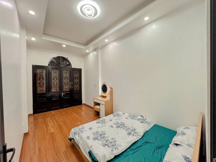 NHÀ NGÕ VĂN CHƯƠNG – FULL NỘI THẤT DT 38m2 5 tầng mặt tiền 3m Giá 6.83 tỷ