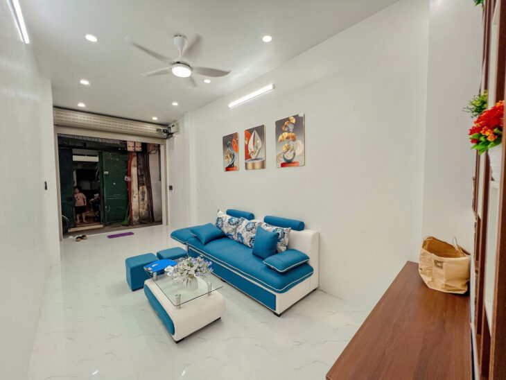 NHÀ NGÕ VĂN CHƯƠNG – FULL NỘI THẤT DT 38m2 5 tầng mặt tiền 3m Giá 6.83 tỷ