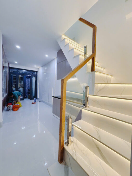 NHÀ MỚI 3 TẤM NGANG 3 DÀI 10 KHU DÂN CƯ CÓ 4 TỶ