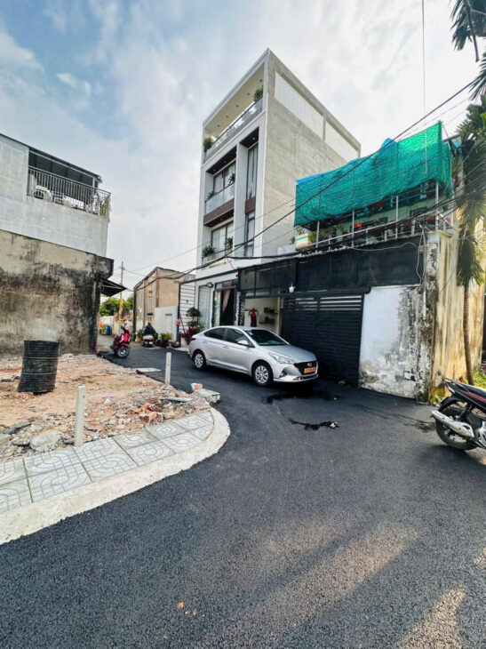 ????Bán Đất SHR Thạnh Lộc 13 ngang khủng 5,7 full thổ cư- Đường 6m- hệ số xây dựng 3.5 giá chỉ 3,35