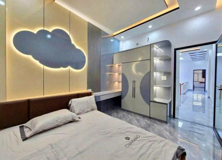 BÁN NHÀ 2 TẦNG 100M2- TRẦN QUANG KHẢI – HẺM Ô TÔ – GẦN BIG C (GO) DĨ AN.