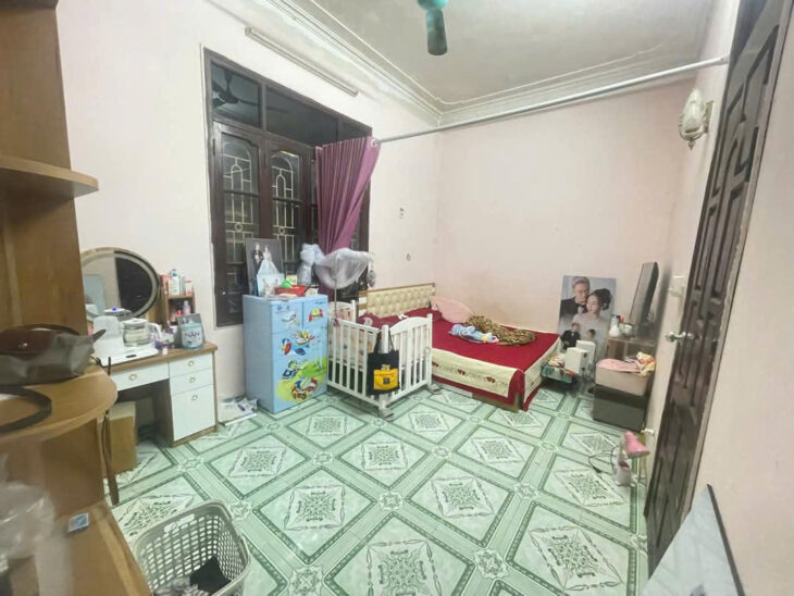 BẮN NHÀ 4 TẦNG, XUÂN ĐỈNH, BẮC TỪ LIÊM .DT 65M x 4 TẦNG, GIÁ 18 TỈ