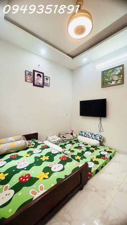 NHÀ 2TẦNG NGANG 5,2M 113M2 2PN SHR HOÀN CÔNG ĐỦ GIÁ 7,3Tỷ LH 0949351891 MR TOAN