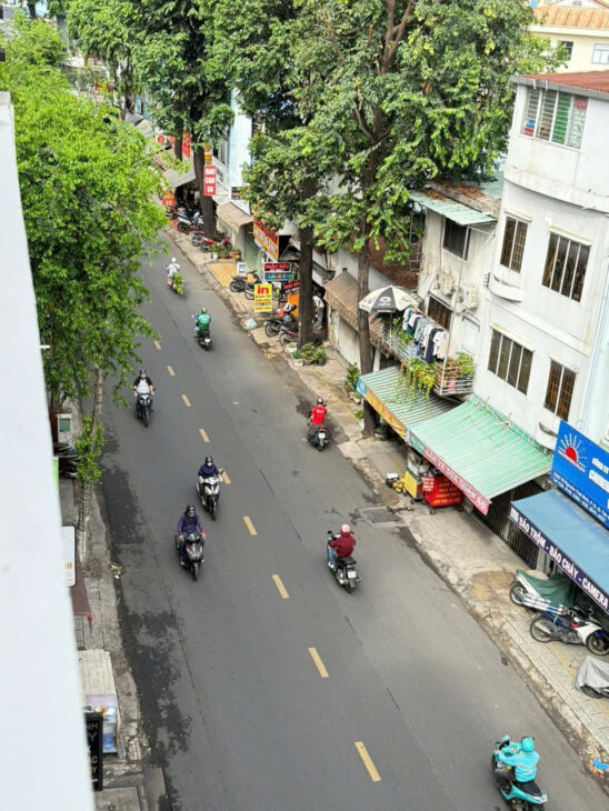 Bán nhà Phố MTK Nguyễn Thái Bình, p4 Tân bình. DT: 3,4x 9 , Trệt 4 lầu , nhà còn đẹp. Giá: 10tỷ8 TL