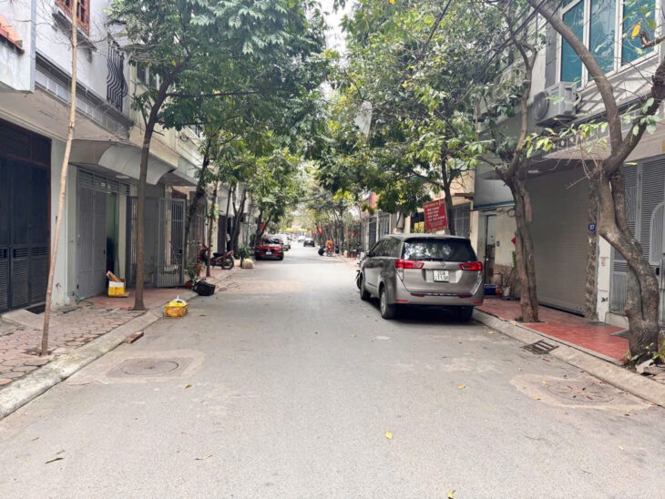 BÁN CĂN LÔ GÓC VĂN QUÁN, 2 MẶT ĐƯỜNG VỈA HÈ , KINH DOANH VĂN PHÒNG CỰC ĐỈNH 14 TỶ