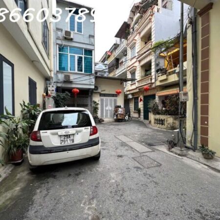 BÁN NHÀ NGUYỄN VĂN CỪ – TRUNG TÂM LONG BIÊN – HẠ CHÀO CỰC SÂU CHỈ 6.8 TỶ – 2 MẶT THOÁNG – Ô TÔ CÁCH