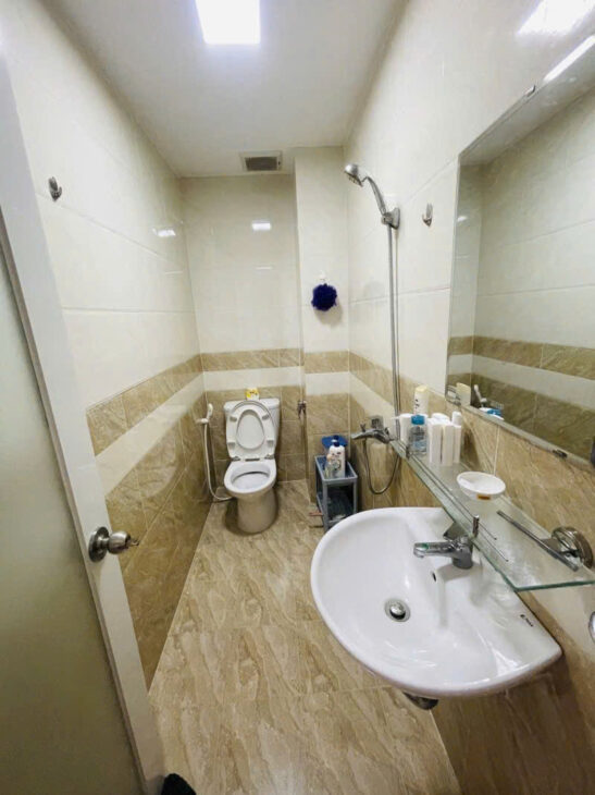 Bán nhà 74m2, 4PN, 3WC, Nguyễn Duy Trinh, Q.2, 6.15 tỷ, sổ hồng