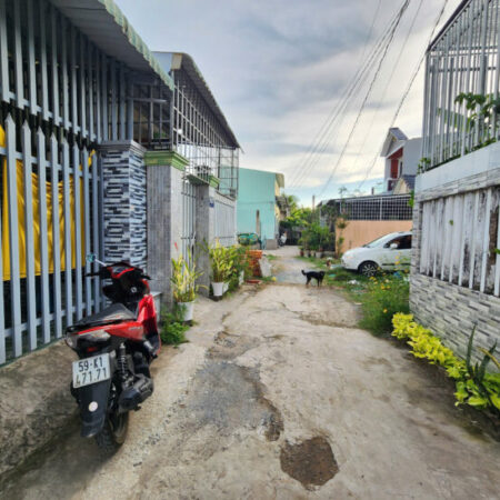 Bán Ấp 3 Trung An 4x21m Đường oto Gần Chợ Trung An Giá 900tr