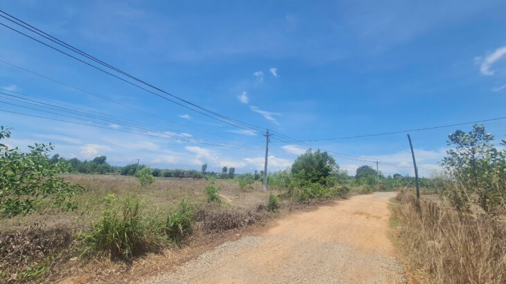 Bán 1.5 hecta mặt tiền Nguyễn Minh Châu, thị xã LaGi giá ngộp 333k/m2