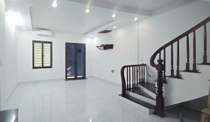 Bán Nhà Tam Trinh Xây Mới 2 Tầng 2 Phòng Ngủ Giá 2.68 Tỷ Nhà Chưa Sổ