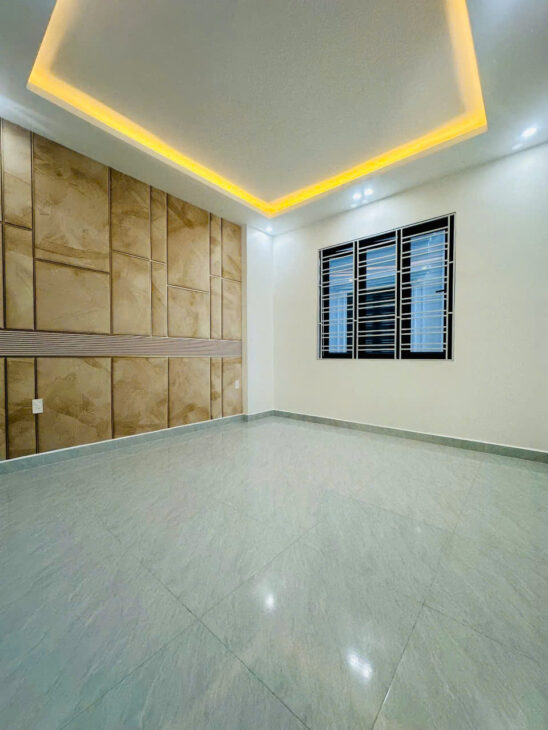 Nhà ngõ 594 Thiên Lôi, 43m 4 tầng mới tinh, Giá 3.35 tỉ