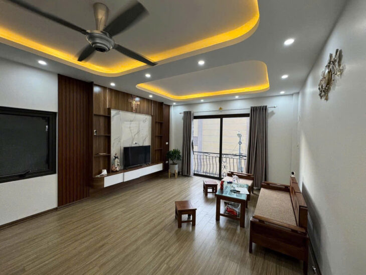 PHÂN LÔ, Ô TÔ, VỈA HÈ, THANG MÁY, NAM DƯ- HOÀNG MAI, 45M2, MT 4,5, GIÁ 13,3 TỶ.