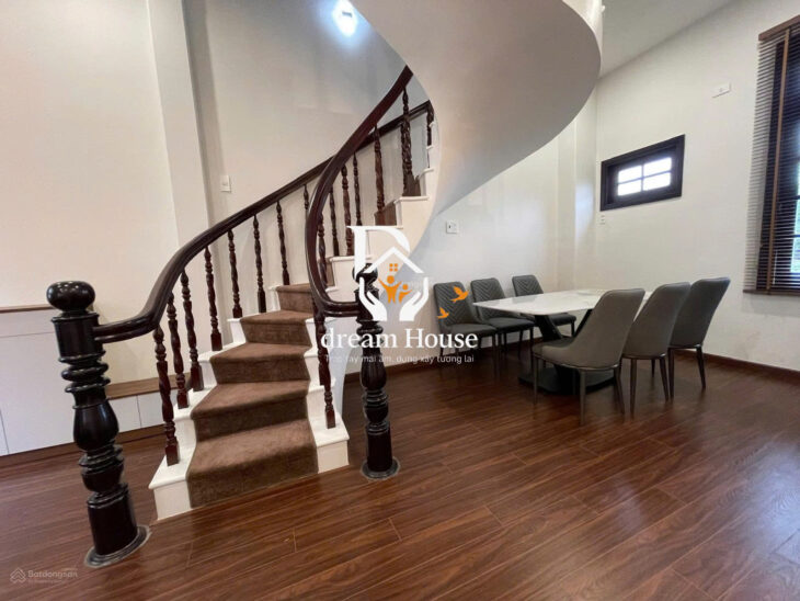🏡 Bán nhà 3 tầng đẹp hẻm Lê Hồng Phong – Phước Hải – Trung tâm TP Nha Trang – Giá 5.9 tỷ