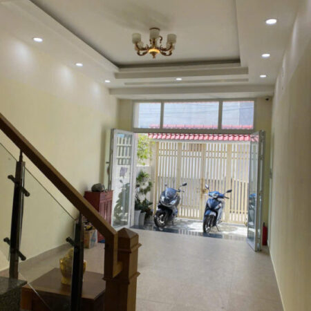Bán nhà 65m2, 4 tầng, 3PN, 4WC, Linh Trung, Thủ Đức – 5.99 tỷ Bán nhà 65m2, 4 tầng, 3PN, 4WC, Linh Trung, Thủ Đức – 5.99 tỷ