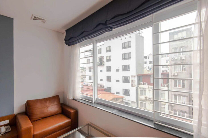 Mặt Phố Phan Kế Bính. Toà CCMN 98m2 , Vỉa Hè Rộng , 17 phòng full nội thất, Sẵn Vận Hành , Dòng