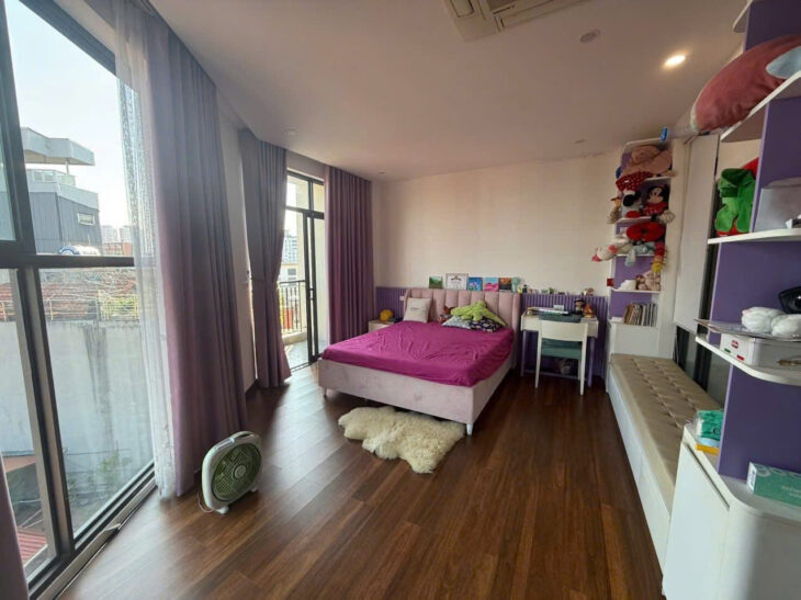 bán nhà VŨ TÔNG PHAN, 120m, ngõ thông, 2 ô tô tránh, mặt tiền khủng 9.9 m, 5 tầng, 28.1 tỷ