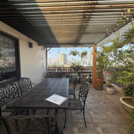 bán nhà VŨ TÔNG PHAN, 120m, ngõ thông, 2 ô tô tránh, mặt tiền khủng 9.9 m, 5 tầng, 28.1 tỷ