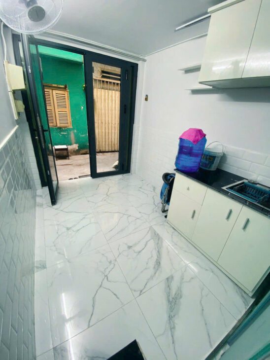 1 TỶ HƠN NHÀ SỔ HỒNG DIỆN TÍCH SD 45 M2 4 TẤM