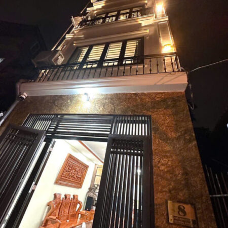 Cần Bán Nhà Đại Đồng Vĩnh Hưng 38m 5 Tầng 4 Phòng Tặng Hết Nội Thất Sổ Đỏ